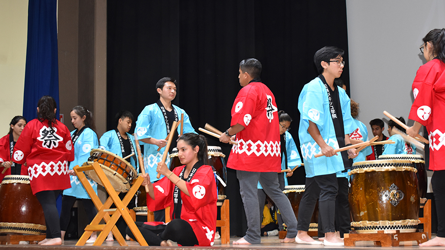 Clase de Taiko en japonología