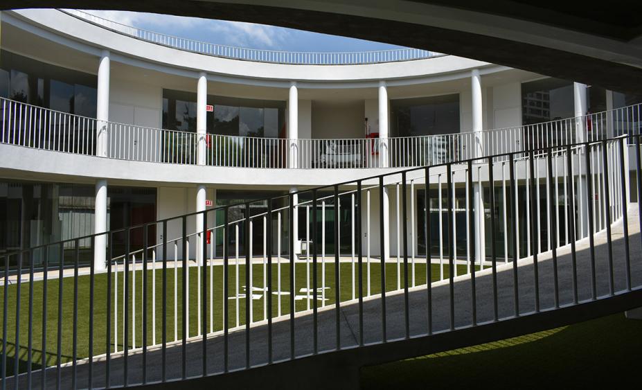 da preescolar Rampa de acceso a niveles superiores preescolar